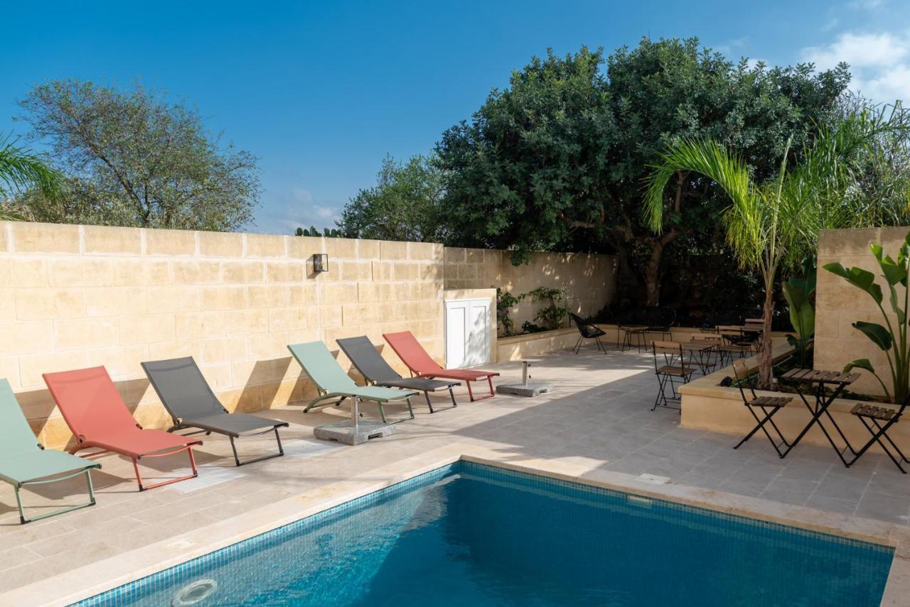 The Carob Tree Bed & Breakfast Victoria Dış mekan fotoğraf