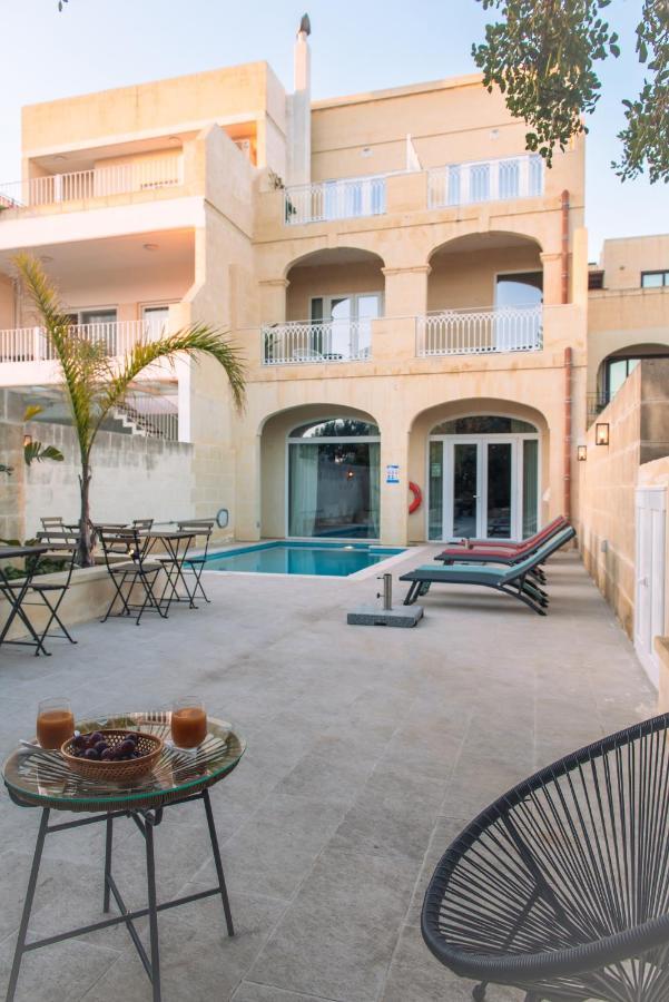 The Carob Tree Bed & Breakfast Victoria Dış mekan fotoğraf